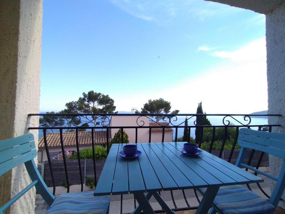 Joli 2 Pieces 4 Personnes Vue Mer Cavalaire-sur-Mer Dış mekan fotoğraf